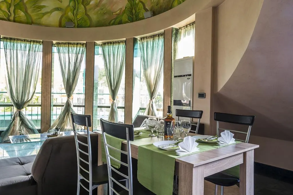 סופיה Luxury Penthouse Three Level Apartment בולגריה