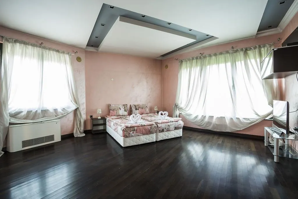 סופיה Luxury Penthouse Three Level Apartment 0*,  בולגריה