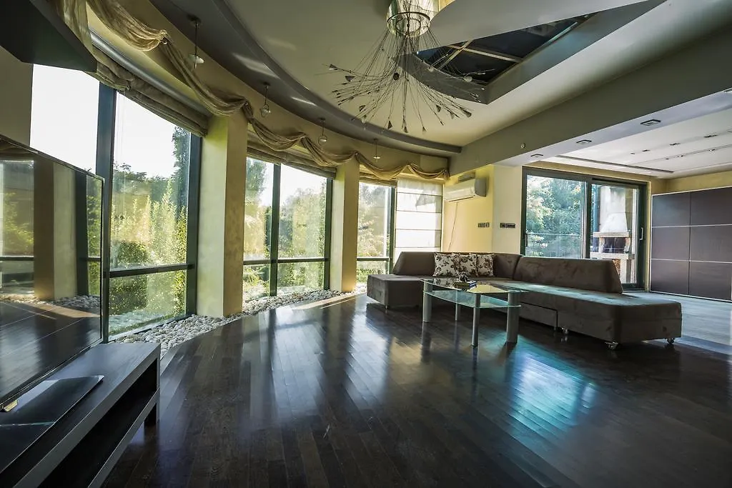 Luxury Penthouse Three Level Apartment Sofía Bulgaria