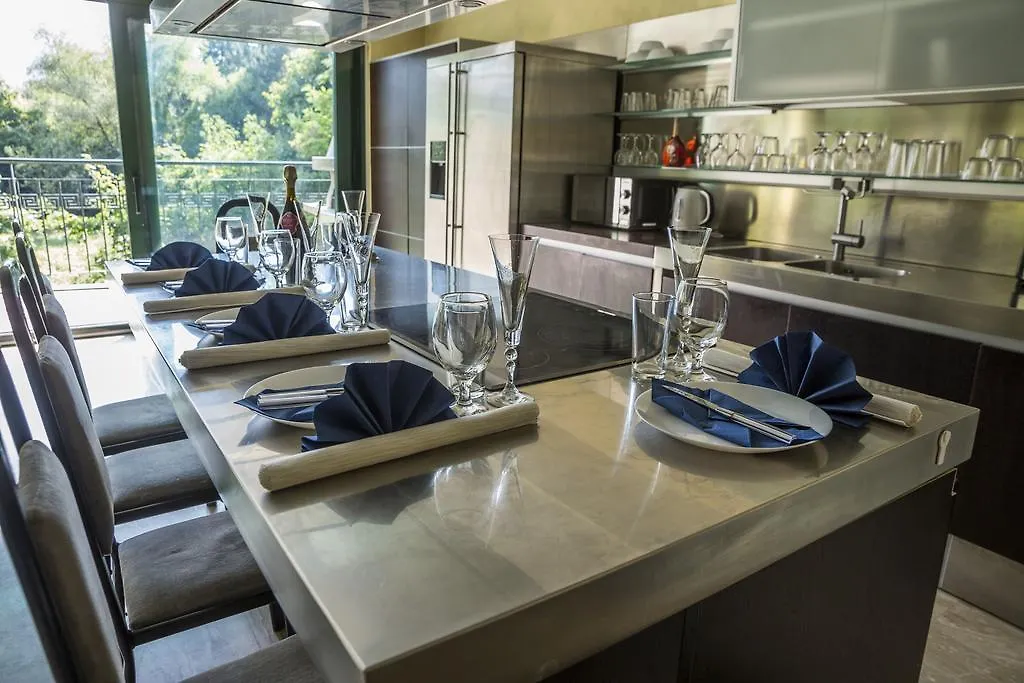 Luxury Penthouse Three Level Apartment Sofía 0*,